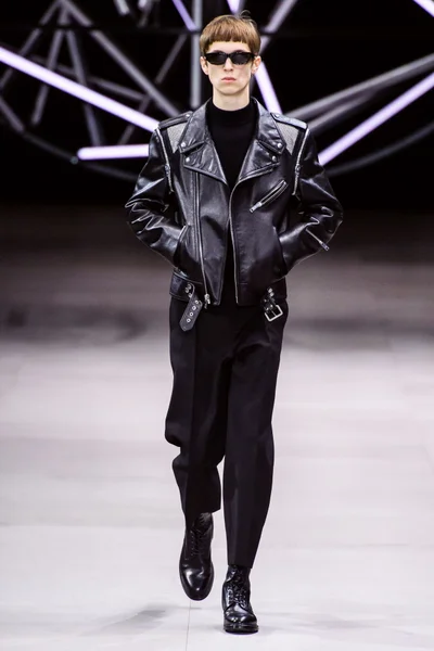 Look 66